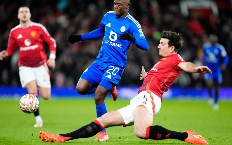 Bàn thắng và cầu thủ ghi bàn