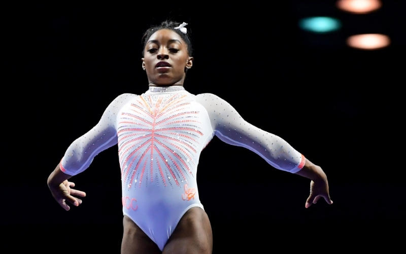 Đặc điểm vóc dáng nhỏ gọn của vận động viên thể dục dụng cụ đỉnh cao.