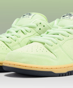 nike-sb-dunk-low-pro