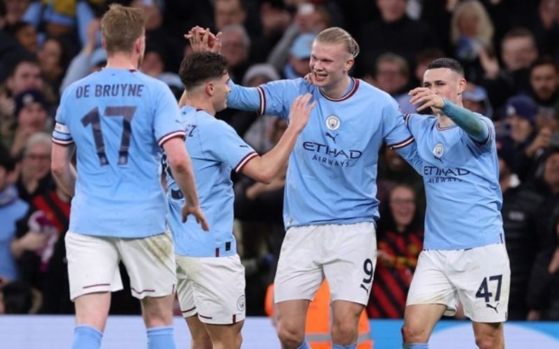Man City thắng hủy diệt, khẳng định sức mạnh nhà vua