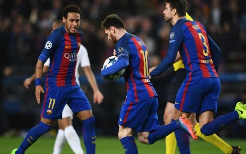 Cú ngược dòng điên rồ tại Camp Nou năm 2017
