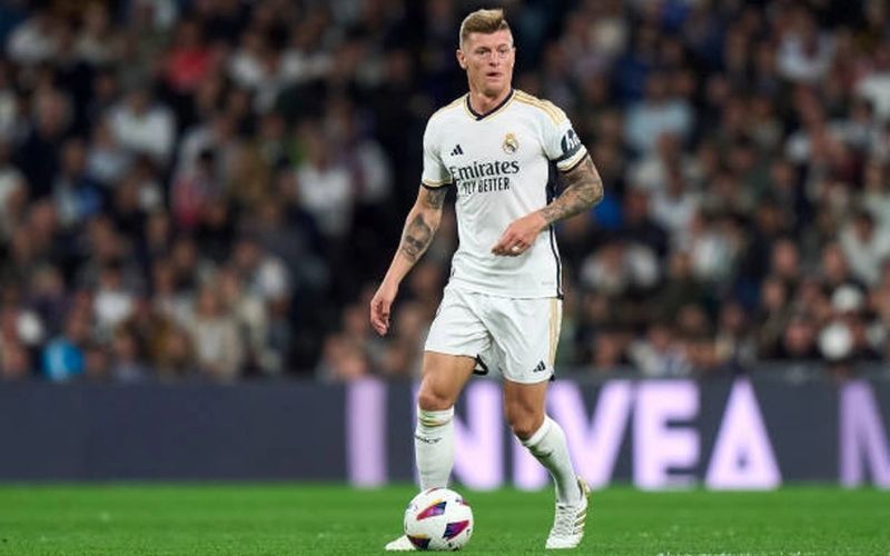 Toni Kroos giải nghệ Khép lại kỷ nguyên của những tiền vệ kiến thiết hào hoa nhất